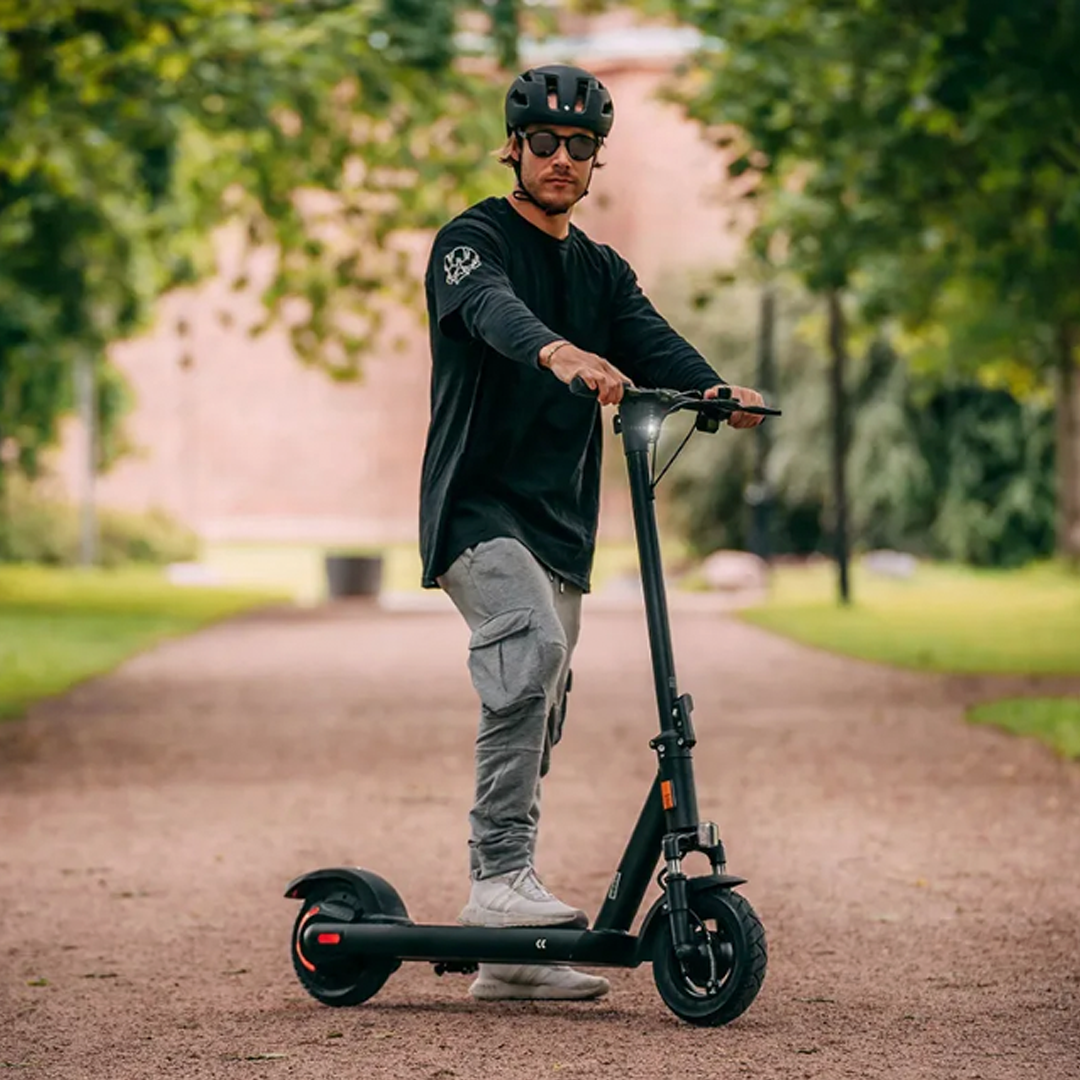 Scooter Eléctrico 25Km/h Negro Mate 50km Zimo GS2 | Desbloqueo NFC